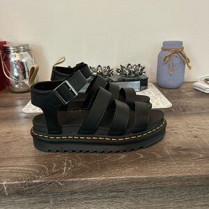 NWOT Dr. Martens Black Strappy Sandals